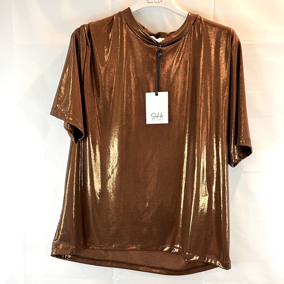 COPY - NWT Soho NY metallic golden bronze short sleeve top. Multiple sizes avai… - Picture 1 of 5